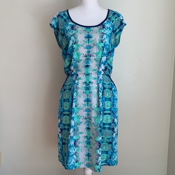 Retro Inspired MOSSIMO Graphic Tie Dye Dress with Pockets - Picture 9 of 12
